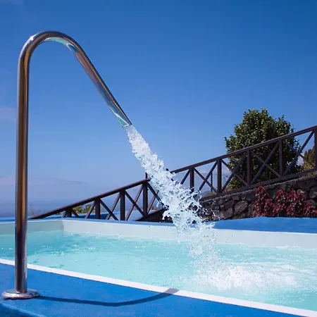 Casa Alba, Con Piscina-spa Climatizada Hasta 34º Gratuito Y Vistas Al Mar Puntallana
