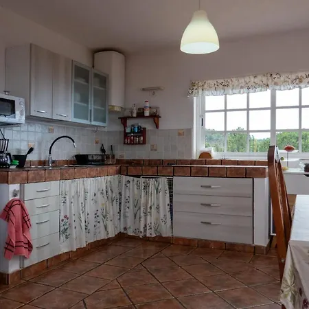 Casa Alba, Con Piscina-spa Climatizada Hasta 34º Gratuito Y Vistas Al Mar